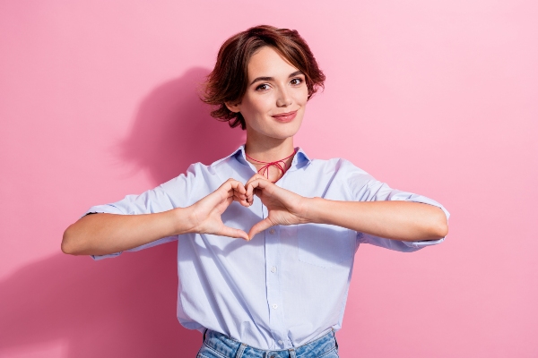 What To Expect From Cosmetic Dental Services